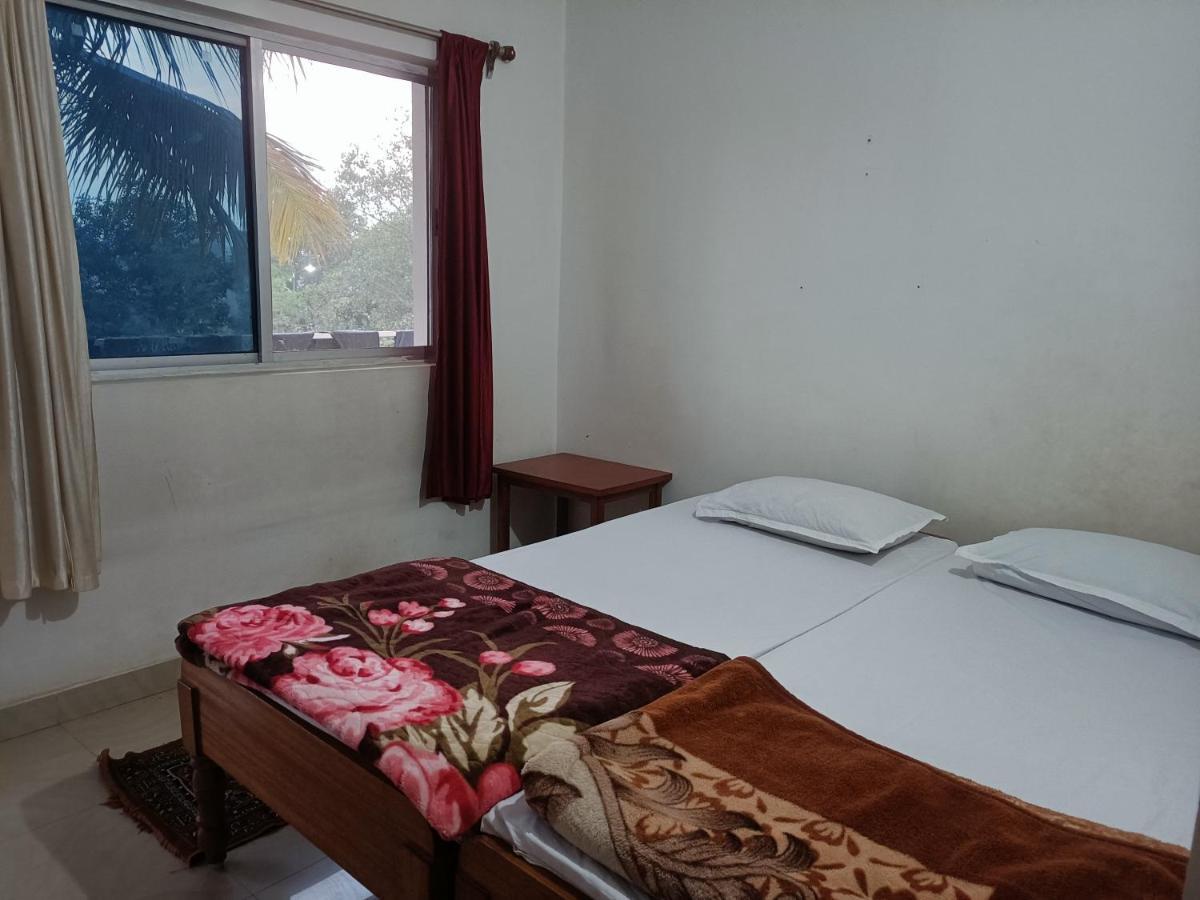 The Gupta Guest House بود جايا المظهر الخارجي الصورة
