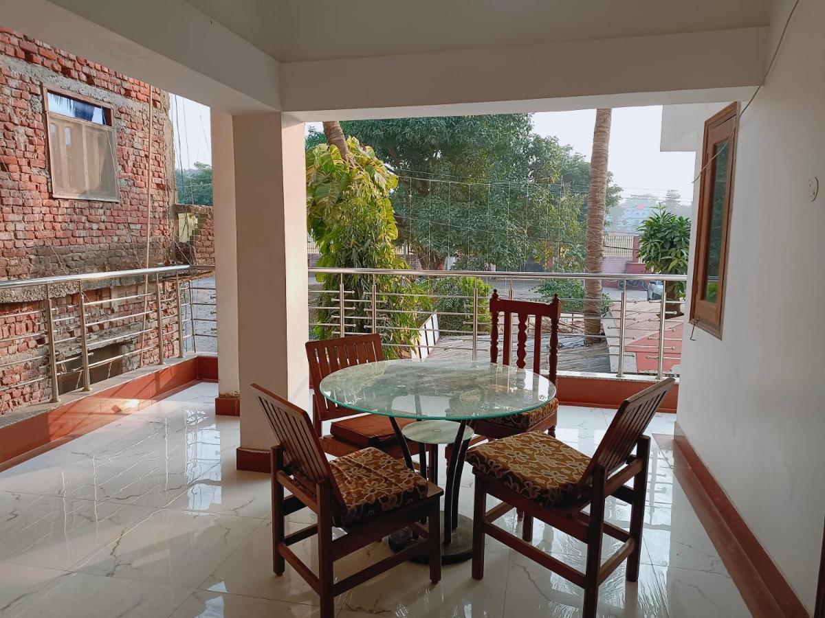 The Gupta Guest House بود جايا المظهر الخارجي الصورة